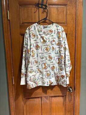 Vintage Barco Uniforms Disney Bambi and Thumper Button-Up Long Sleeve Scrub